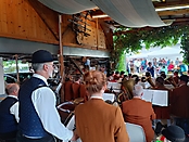 Frühschoppen beim Schöffl Markt 2024