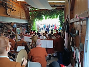 Frühschoppen beim Schöffl Markt